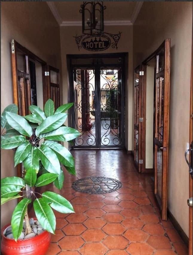 Casa Hibiscus Boutique Hotel Cuenca Luaran gambar